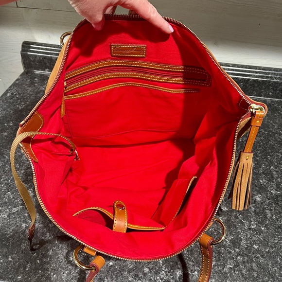 NWOT Lg Suede Toby Tote - Picture 10 of 11